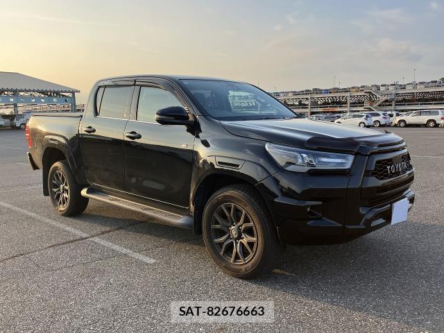Toyota HILUX 2023-04 8072395-0