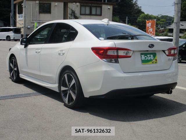 Subaru IMPREZA G4 2017-11 8072489-16
