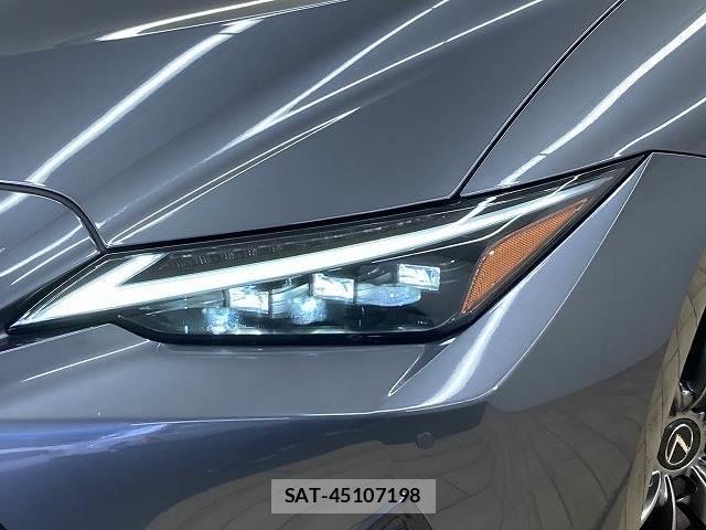 Lexus IS 2021-06 8071553-19