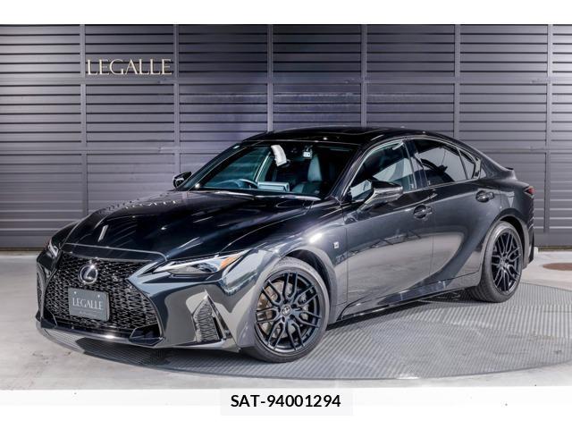 Lexus IS 2023-03 8071706-0