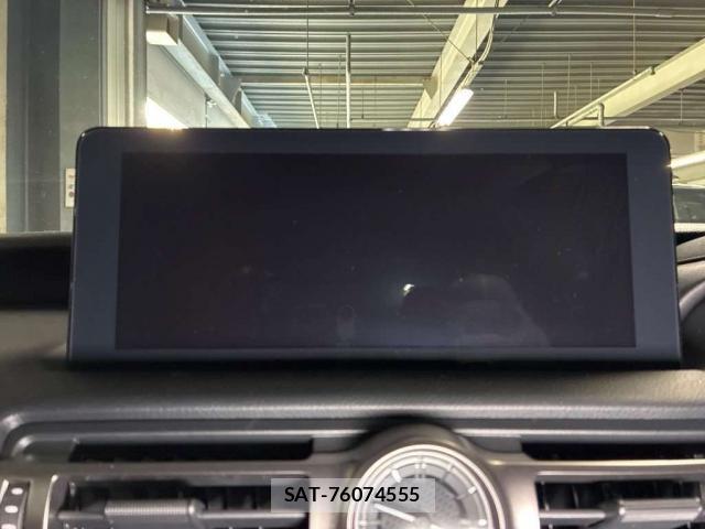 Lexus IS 2021-04 8072198-3