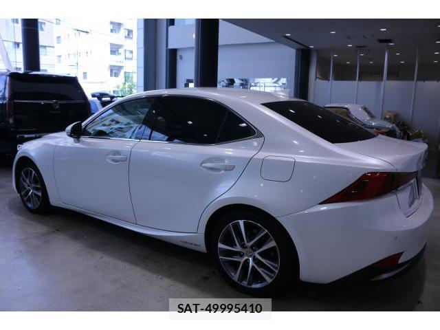 Lexus IS 2017-10 8072223-14