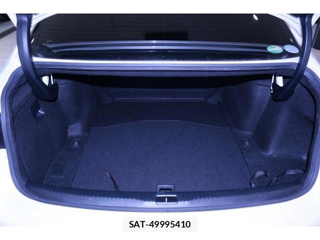 Lexus IS 2017-10 8072223-18
