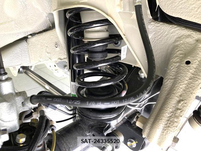 Suzuki JIMNY 2026-06 8071287-19