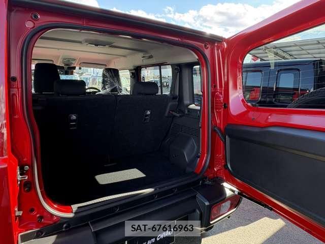 Suzuki JIMNY 2026-02 8072484-6