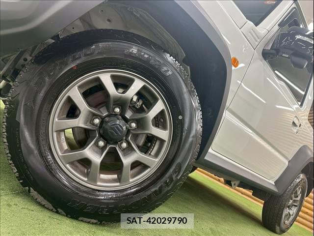 Suzuki JIMNY SIERRA 2025-03 8071425-18