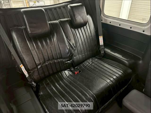 Suzuki JIMNY SIERRA 2025-03 8071425-6
