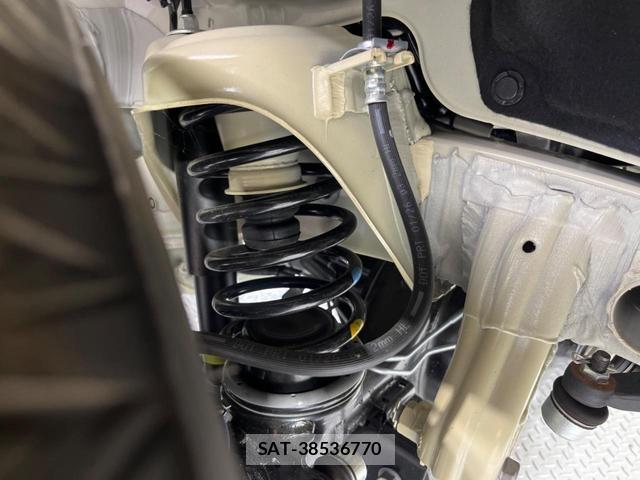 Suzuki JIMNY 2026-03 8071183-18