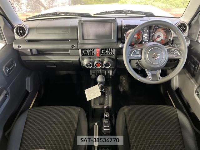 Suzuki JIMNY 2026-03 8071183-2