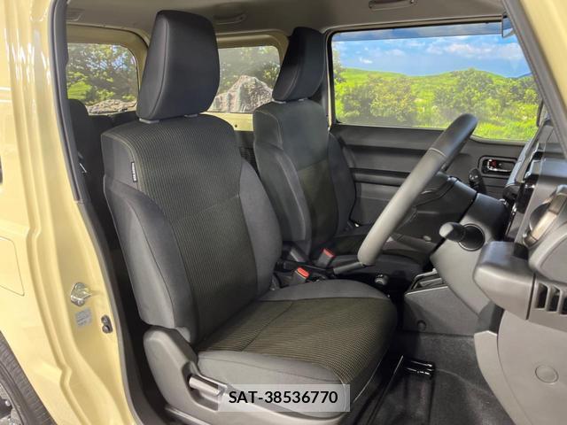 Suzuki JIMNY 2026-03 8071183-6