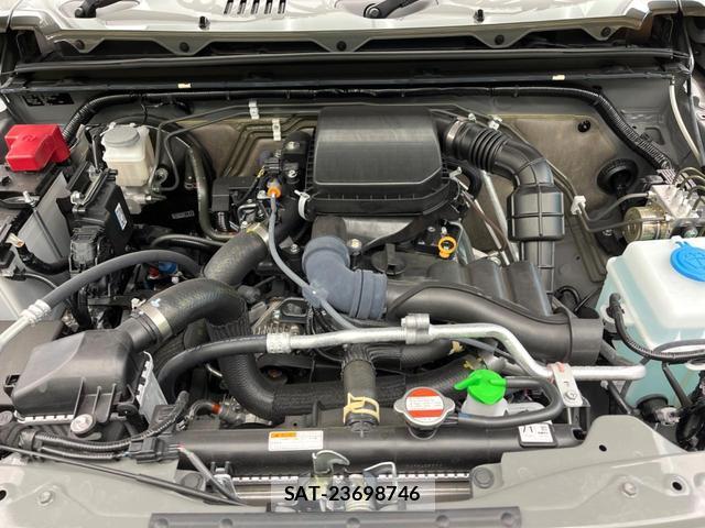 Suzuki JIMNY 2025-03 8071338-17
