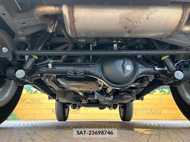 Suzuki JIMNY 2025-03 8071338-18