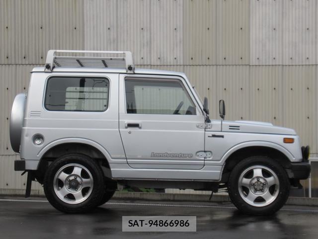Suzuki JIMNY 1995 8071542-1