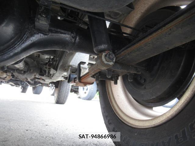 Suzuki JIMNY 1995 8071542-16
