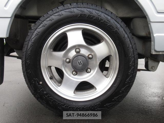 Suzuki JIMNY 1995 8071542-4