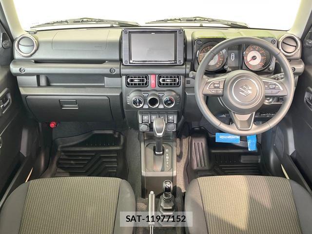 Suzuki JIMNY 2023-10 8072353-1