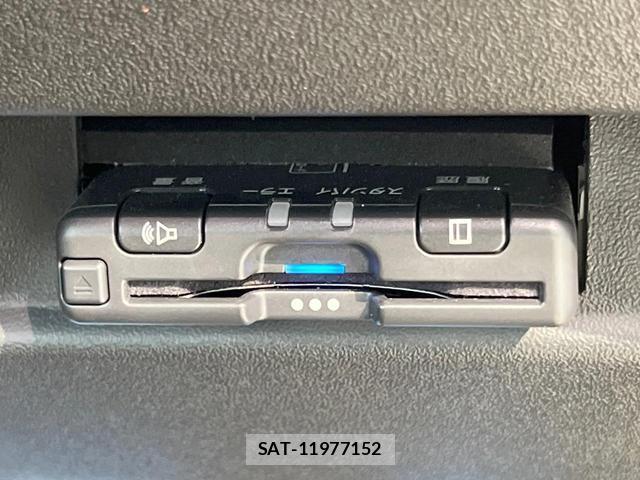 Suzuki JIMNY 2023-10 8072353-5