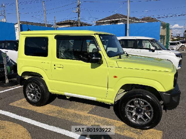 Suzuki JIMNY 2025-04 8072511-6