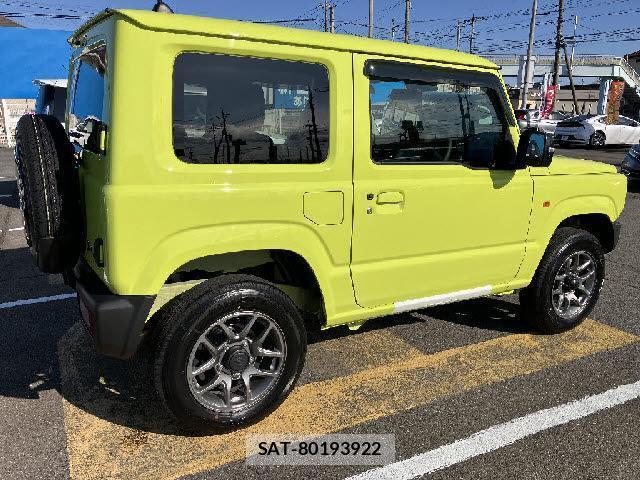 Suzuki JIMNY 2025-04 8072511-8