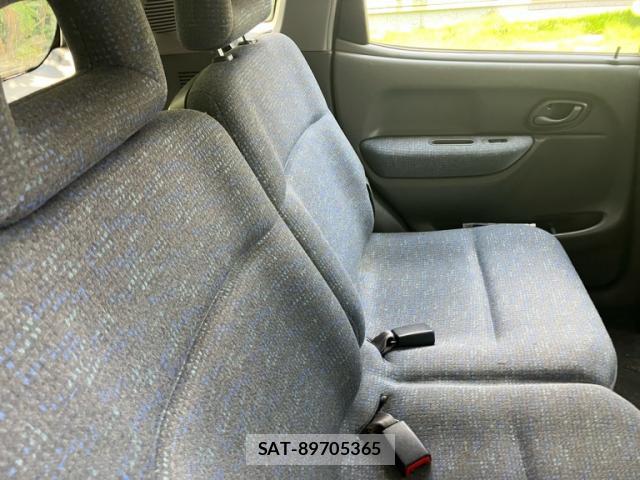 Suzuki KEI 2000-01 8071302-11