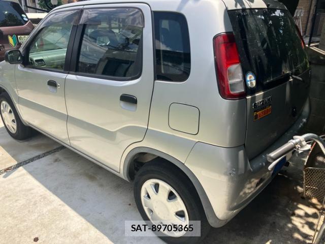 Suzuki KEI 2000-01 8071302-13
