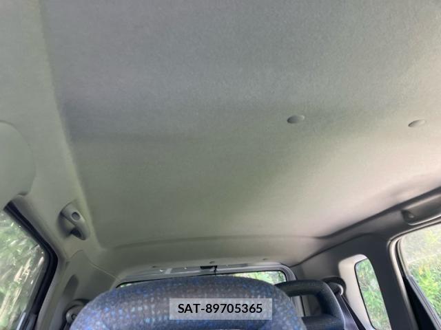 Suzuki KEI 2000-01 8071302-18