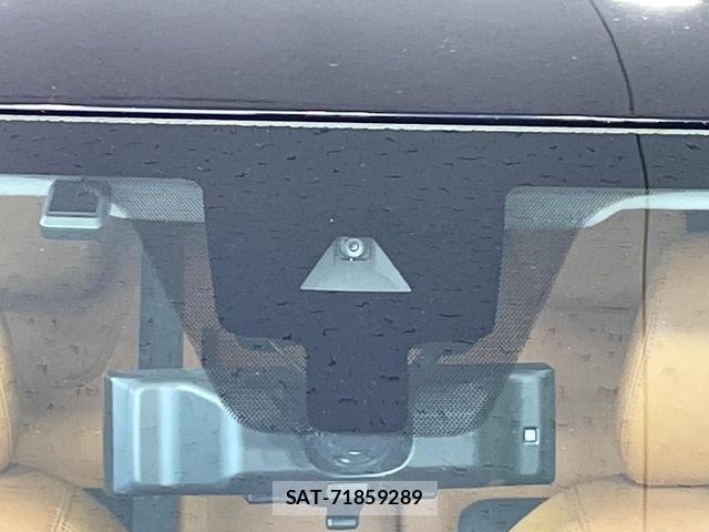 Nissan KICKS 2021-02 8071451-4