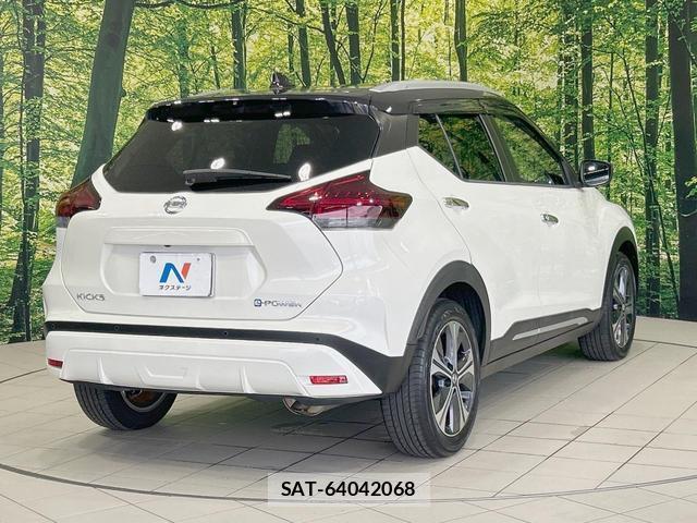 Nissan KICKS 2020-11 8071603-16