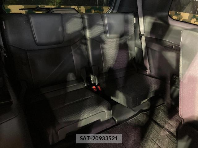 Toyota Land Cruiser 250 2024-11 8071050-10