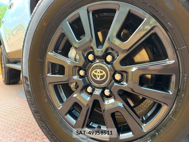 Toyota Land Cruiser 250 2025-10 8071328-12