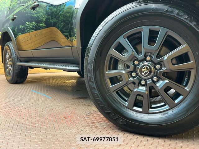 Toyota Land Cruiser 250 2024-11 8071340-13