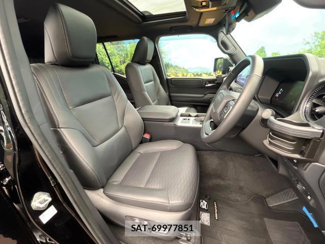 Toyota Land Cruiser 250 2024-11 8071340-7