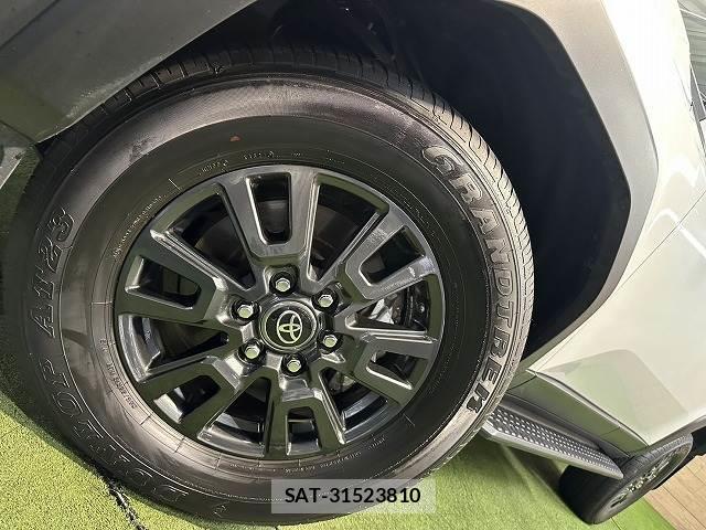 Toyota Land Cruiser 250 2025-01 8072313-12
