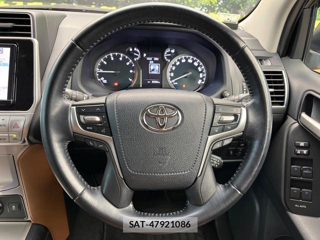 Toyota LAND CRUISER PRADO 2022-03 8071326-11
