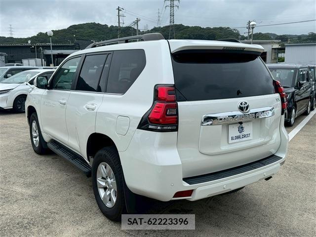Toyota LAND CRUISER PRADO 2023-02 8072066-14