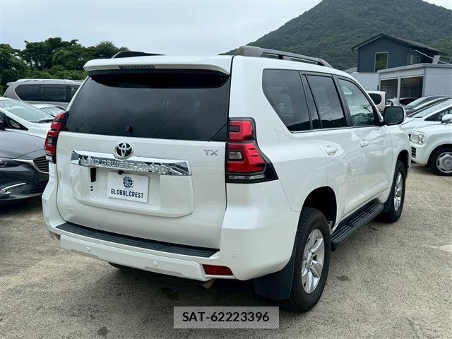 Toyota LAND CRUISER PRADO 2023-02 8072066-16