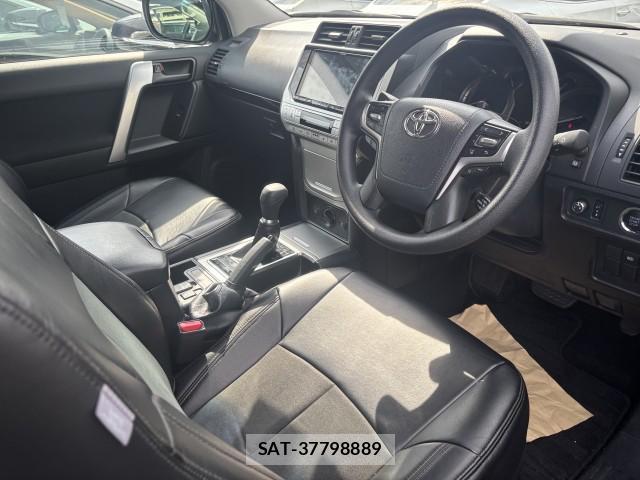 Toyota LAND CRUISER PRADO 2023-02 8072119-10