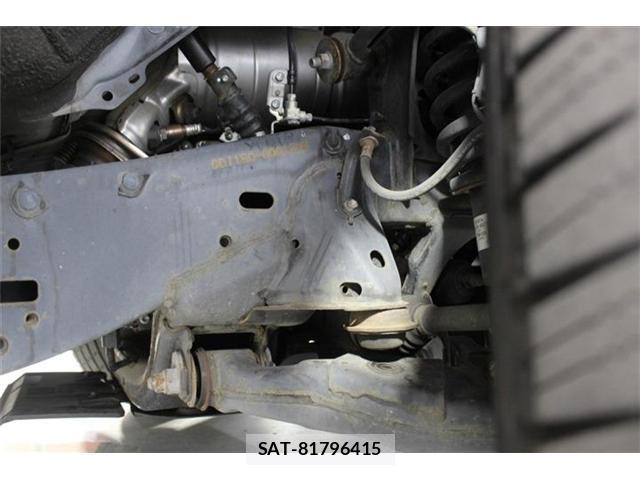 Toyota LAND CRUISER PRADO 2015-06 8072434-19