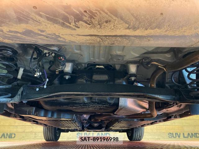 Lexus LBX 2024-06 8071046-18