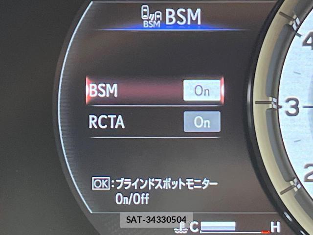 Lexus LC 2017-04 8072498-6