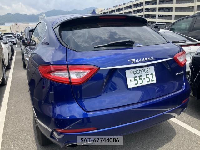 Maserati LEVANTE 2017-03 8072149-2