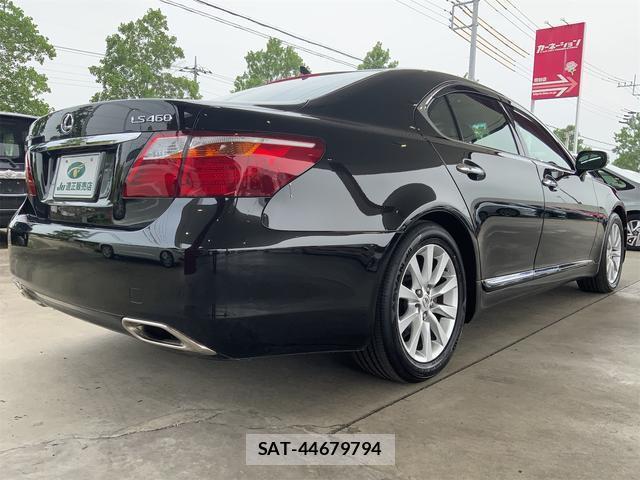 Lexus LS 2011-02 8072471-7