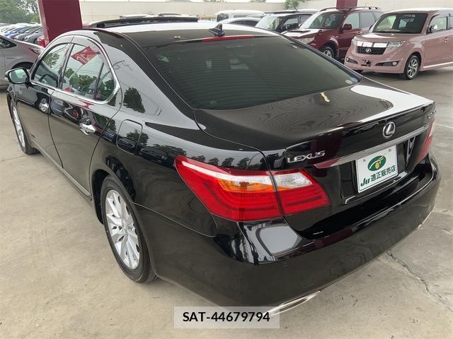 Lexus LS 2011-02 8072471-8