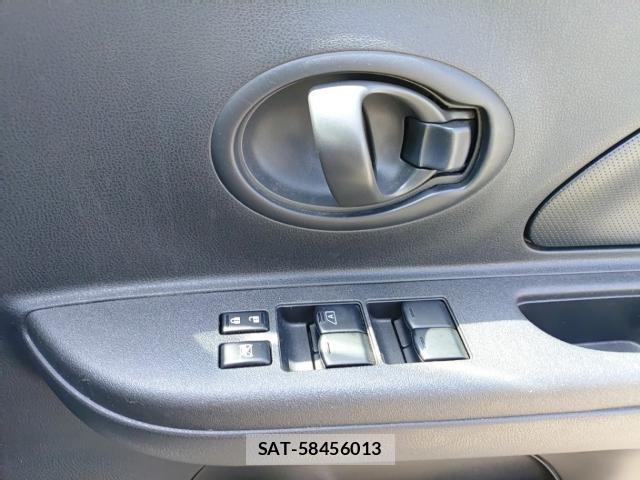 Nissan MARCH 2018-07 8071363-13