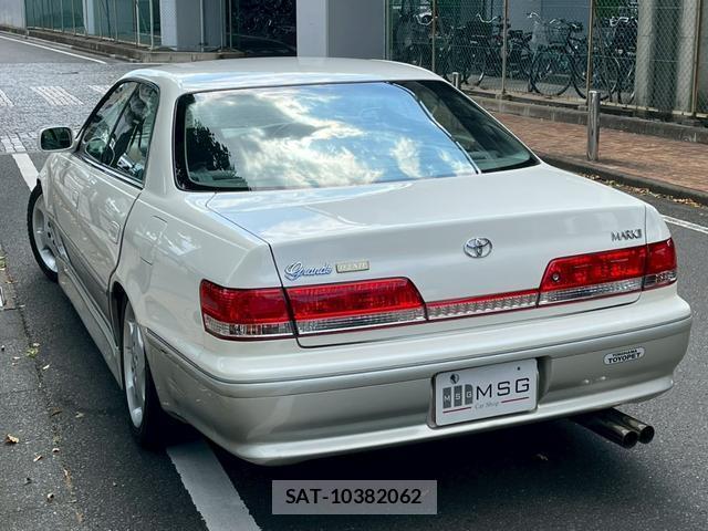 Toyota MARK II 1998-09 8071939-2