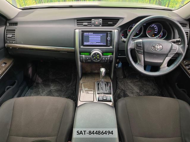 Toyota MARK X 2013-08 8071637-1