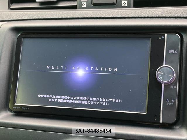 Toyota MARK X 2013-08 8071637-2