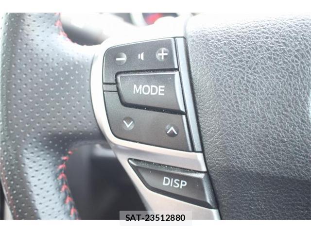 Toyota MARK X 2019-07 8071955-3
