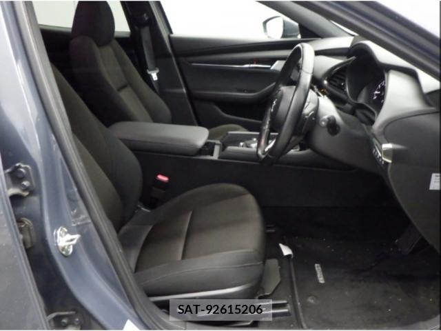 Mazda MAZDA3 2020-02 8070888-5