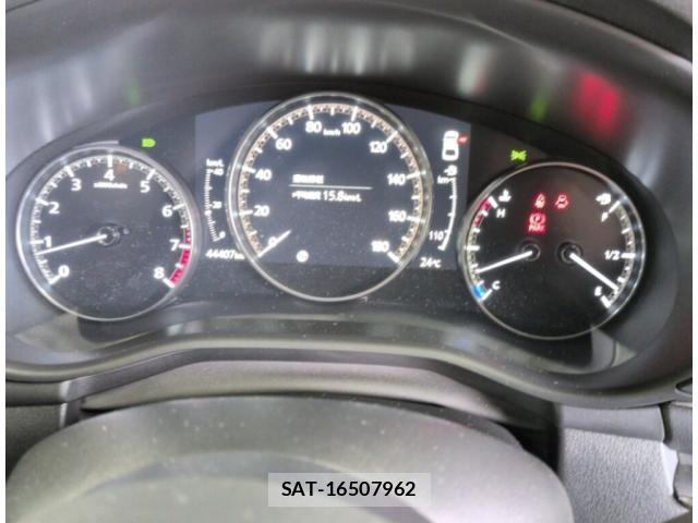 Mazda MAZDA3 2022-09 8070906-3